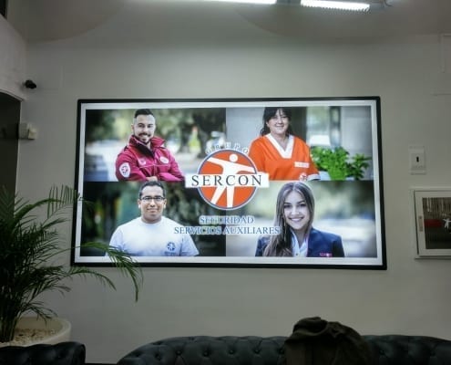 Decoracion de oficinas de servicios en Madrid