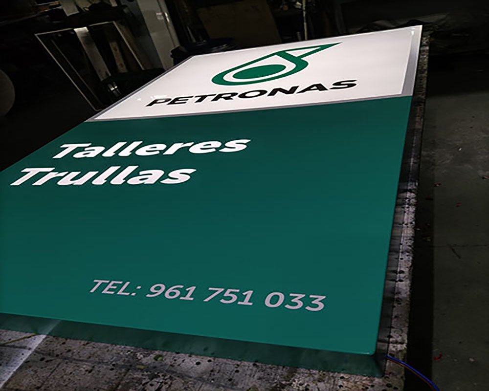 Rótulos para talleres en Valencia