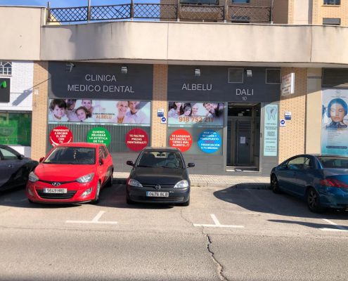 fachada clínica dental